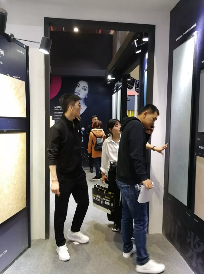 祝賀萬磊 | 上海建博會首日，萬磊獲TOP品牌之譽！