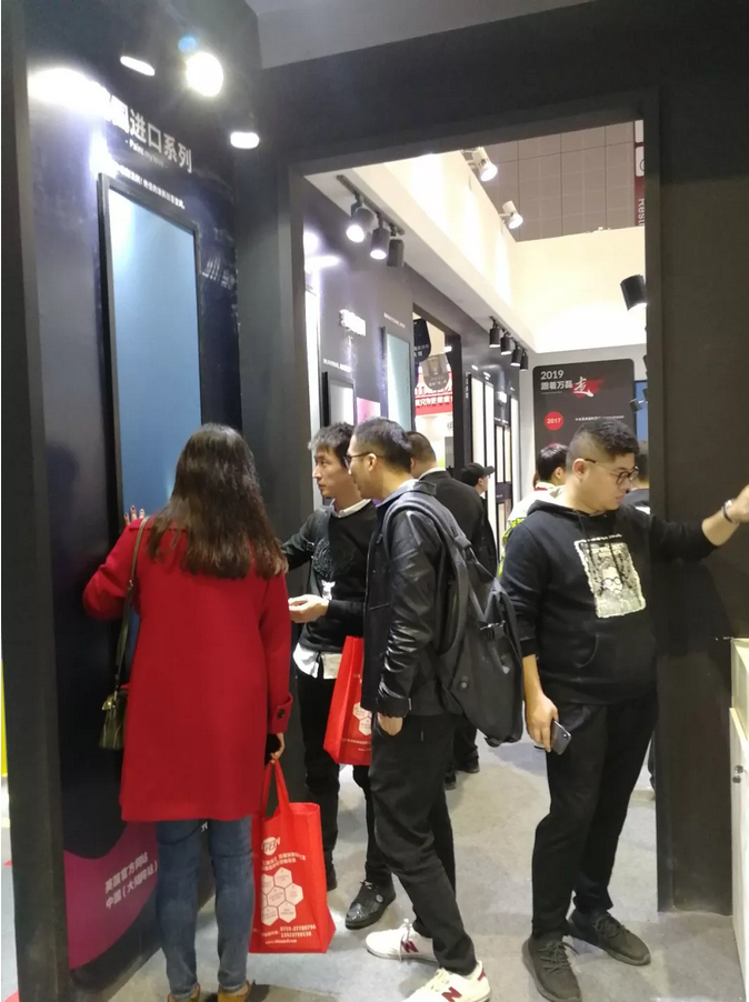 祝賀萬磊 | 上海建博會首日，萬磊獲TOP品牌之譽！